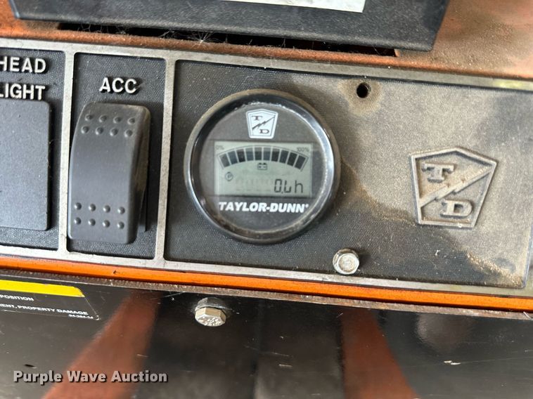 image for item JW9989 Taylor Dunn SC1-00 utility cart