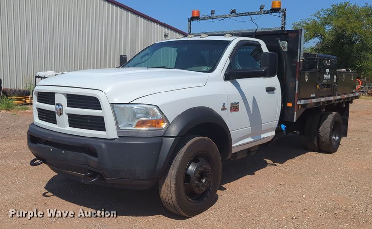 image for item KB9405 2012 Dodge  Ram 4500HD flatbed truck