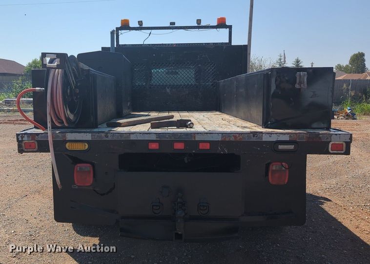 image for item KB9405 2012 Dodge  Ram 4500HD flatbed truck