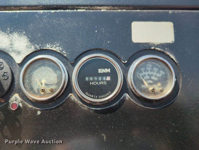 image for item KB9405 2012 Dodge  Ram 4500HD flatbed truck