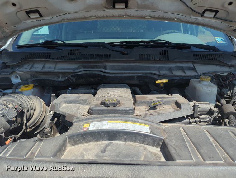 image for item KB9405 2012 Dodge  Ram 4500HD flatbed truck