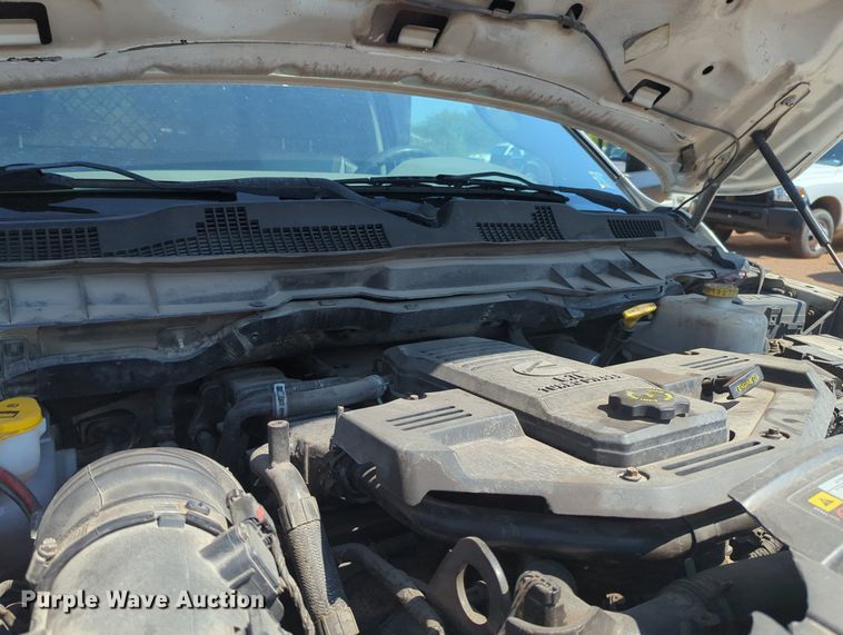 image for item KB9405 2012 Dodge  Ram 4500HD flatbed truck