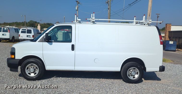 image for item KB9409 2018 Chevrolet Express G2500  van