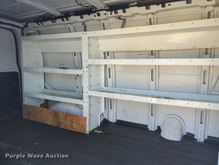 image for item KB9409 2018 Chevrolet Express G2500  van