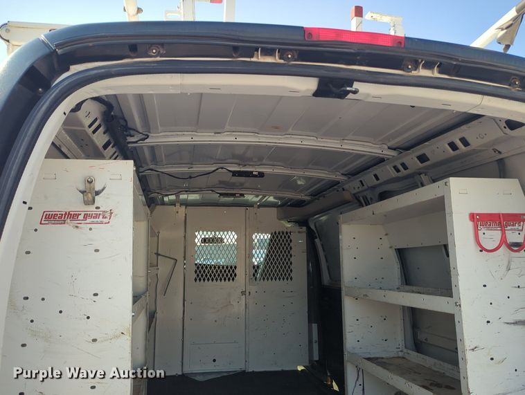 image for item KB9409 2018 Chevrolet Express G2500  van