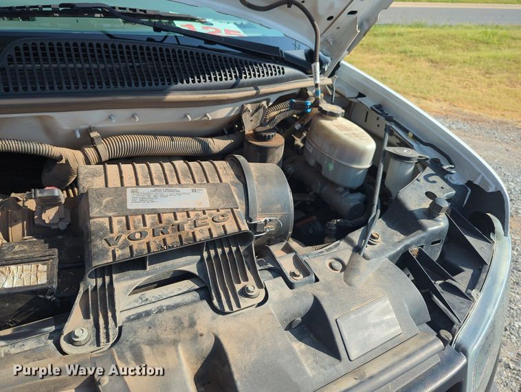 image for item KB9409 2018 Chevrolet Express G2500  van