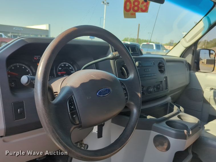 image for item KB9411 2012 Ford E250  van