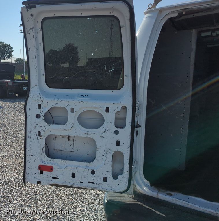 image for item KB9411 2012 Ford E250  van