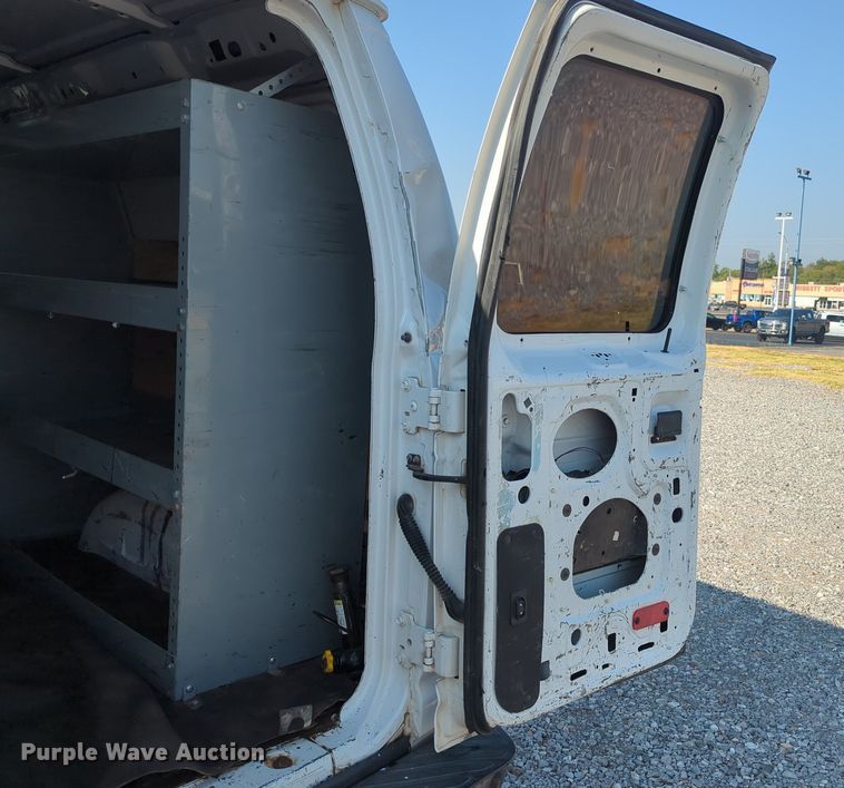 image for item KB9411 2012 Ford E250  van