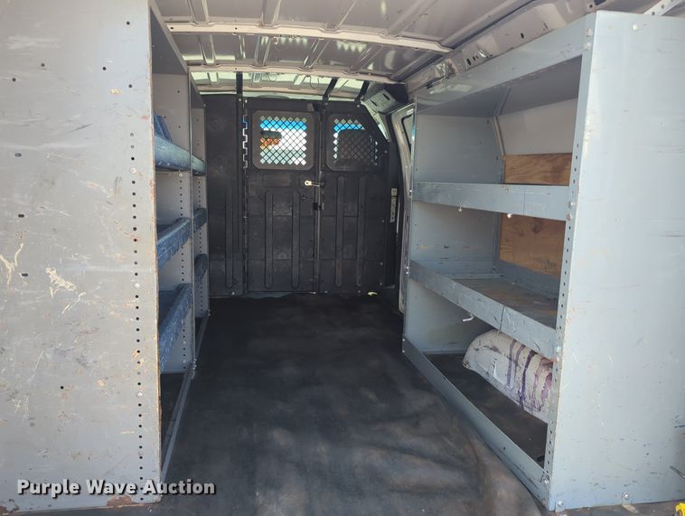 image for item KB9411 2012 Ford E250  van