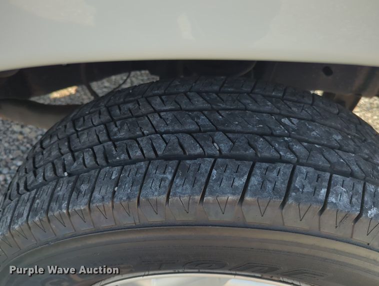 image for item KB9411 2012 Ford E250  van