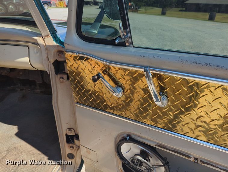 image for item KB9414 1965 Ford F100  pickup truck