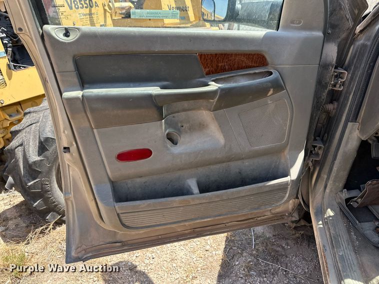 image for item KM9804 2006 Dodge Ram 2500  Mega Cab pickup truck