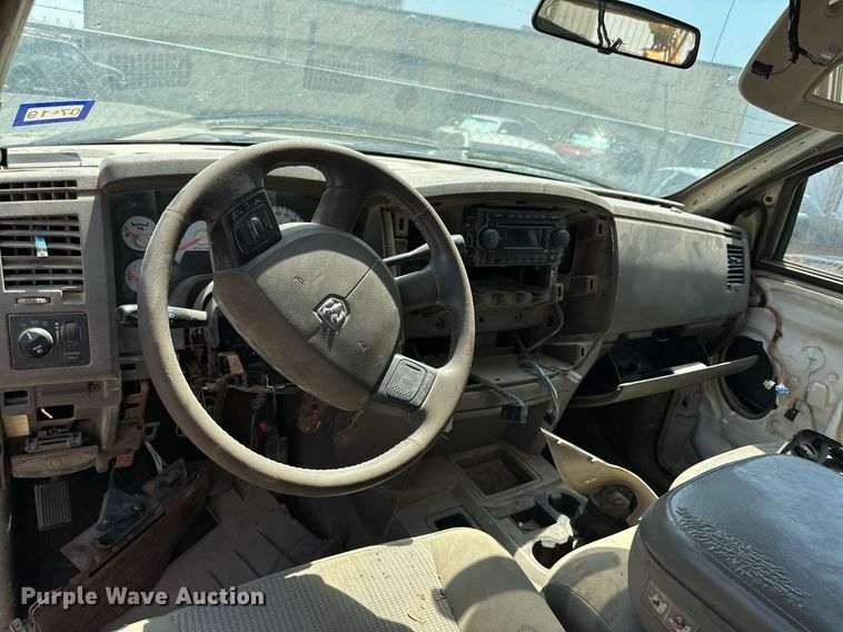 image for item KM9804 2006 Dodge Ram 2500  Mega Cab pickup truck