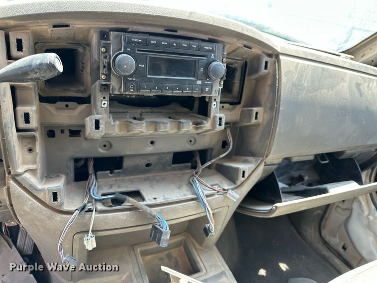 image for item KM9804 2006 Dodge Ram 2500  Mega Cab pickup truck