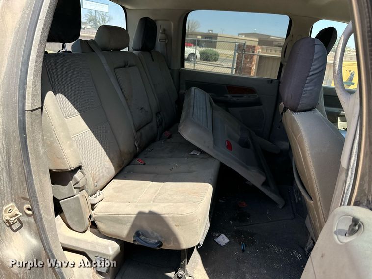 image for item KM9804 2006 Dodge Ram 2500  Mega Cab pickup truck