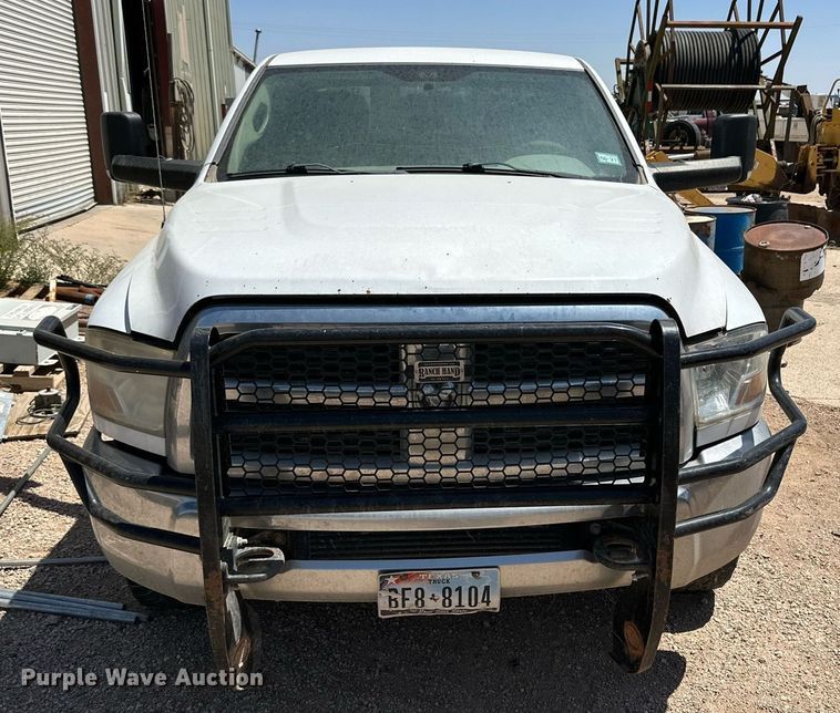 image for item KM9807 2011 Dodge Ram 3500HD  Crew Cab pickup truck