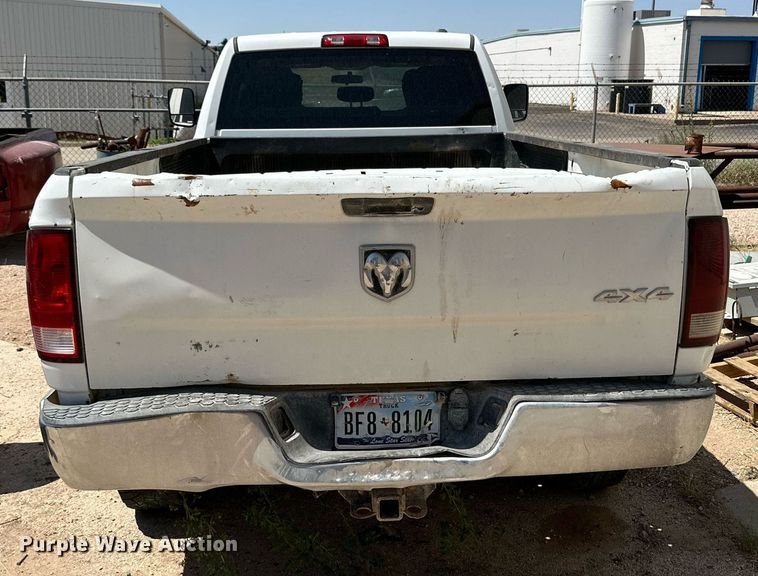 image for item KM9807 2011 Dodge Ram 3500HD  Crew Cab pickup truck