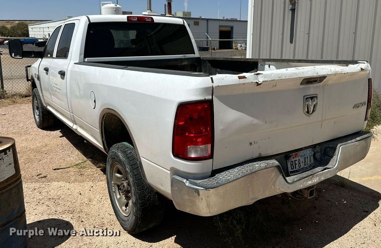 image for item KM9807 2011 Dodge Ram 3500HD  Crew Cab pickup truck