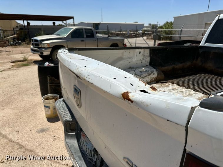 image for item KM9807 2011 Dodge Ram 3500HD  Crew Cab pickup truck