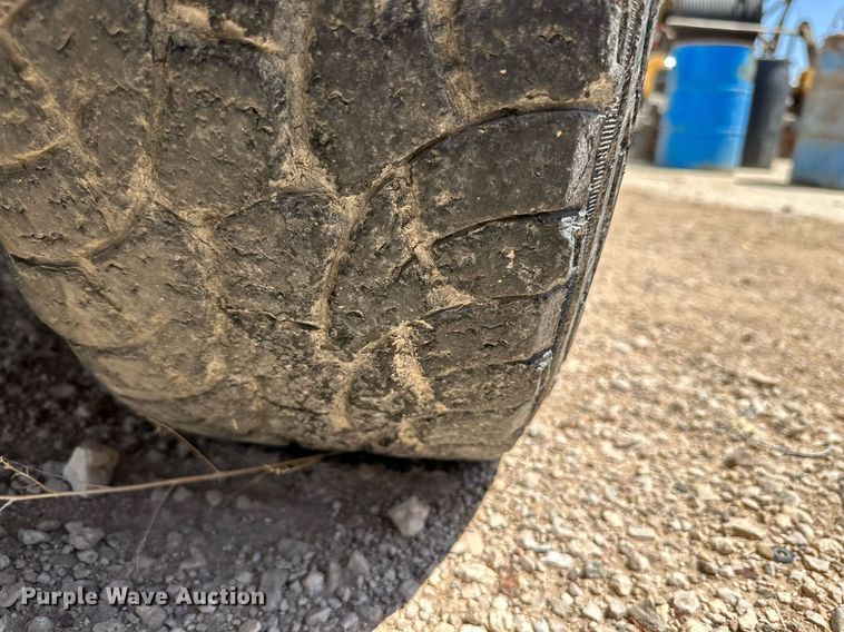 image for item KM9807 2011 Dodge Ram 3500HD  Crew Cab pickup truck