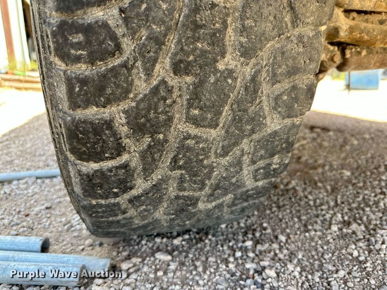 image for item KM9807 2011 Dodge Ram 3500HD  Crew Cab pickup truck