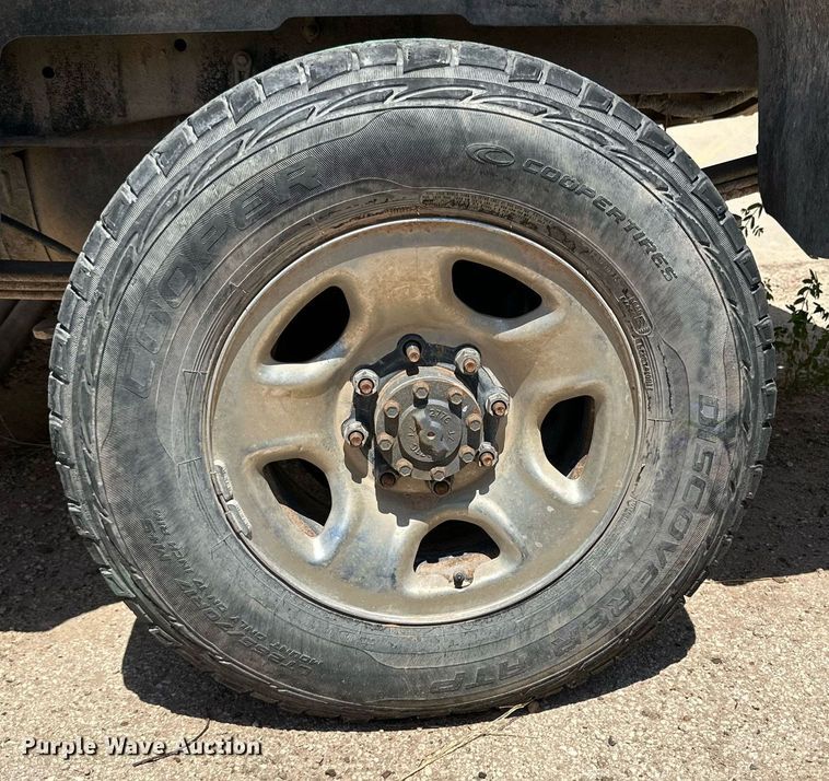 image for item KM9807 2011 Dodge Ram 3500HD  Crew Cab pickup truck