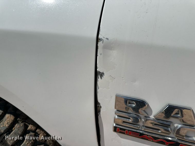 image for item KM9809 2014 Dodge Ram 2500HD  utility bed pickup truck