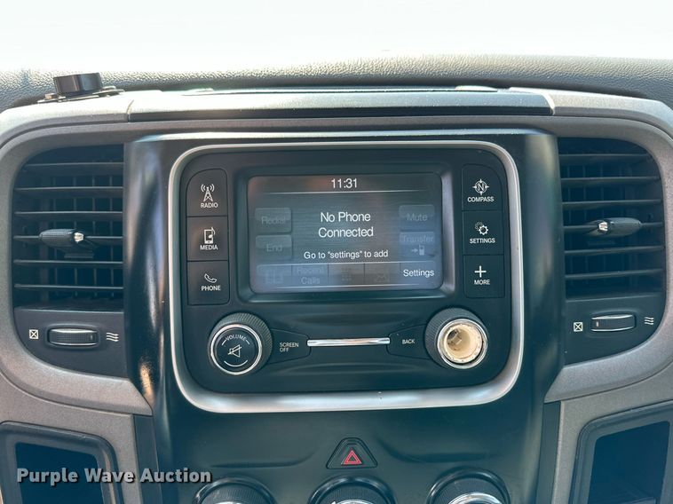 image for item KM9809 2014 Dodge Ram 2500HD  utility bed pickup truck