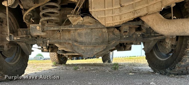 image for item KM9809 2014 Dodge Ram 2500HD  utility bed pickup truck