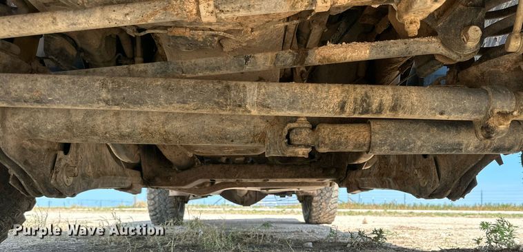 image for item KM9809 2014 Dodge Ram 2500HD  utility bed pickup truck