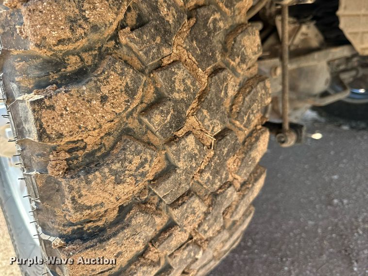 image for item KM9809 2014 Dodge Ram 2500HD  utility bed pickup truck