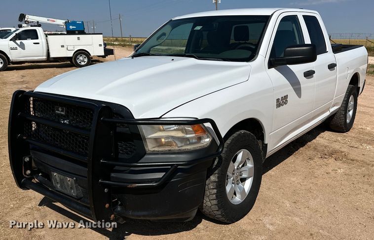 image for item KM9810 2015 Dodge Ram 1500  Quad Cab pickup truck