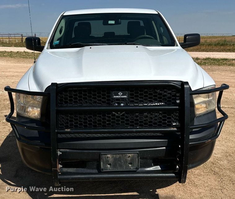 image for item KM9810 2015 Dodge Ram 1500  Quad Cab pickup truck
