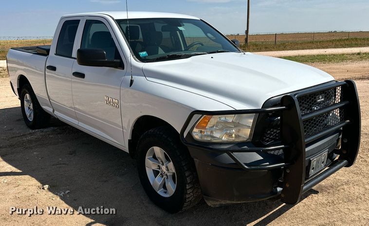 image for item KM9810 2015 Dodge Ram 1500  Quad Cab pickup truck