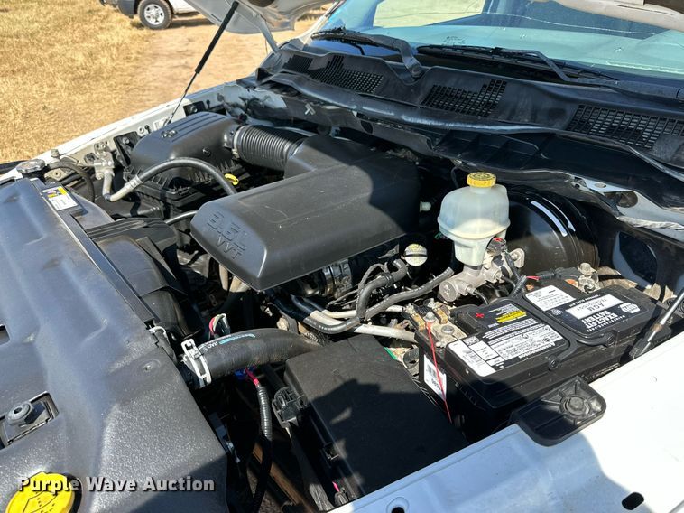 image for item KM9810 2015 Dodge Ram 1500  Quad Cab pickup truck