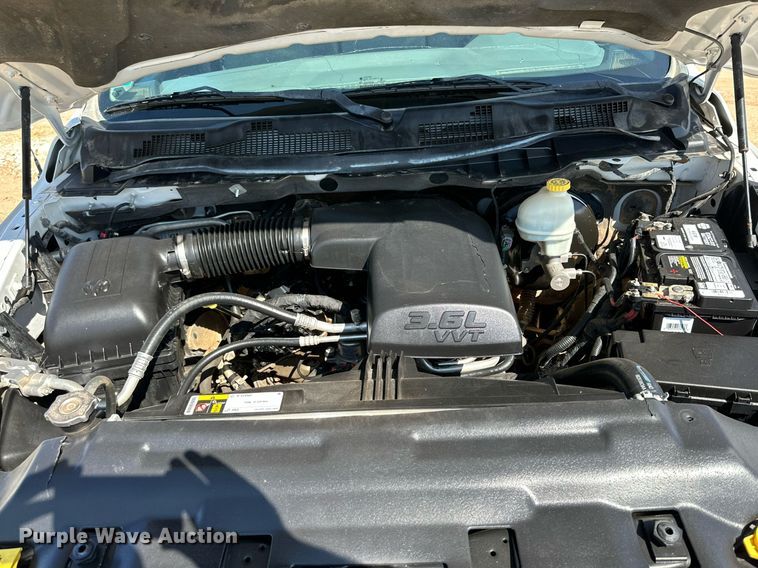 image for item KM9810 2015 Dodge Ram 1500  Quad Cab pickup truck