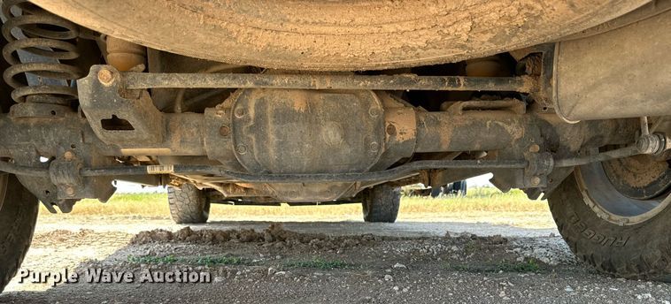 image for item KM9810 2015 Dodge Ram 1500  Quad Cab pickup truck