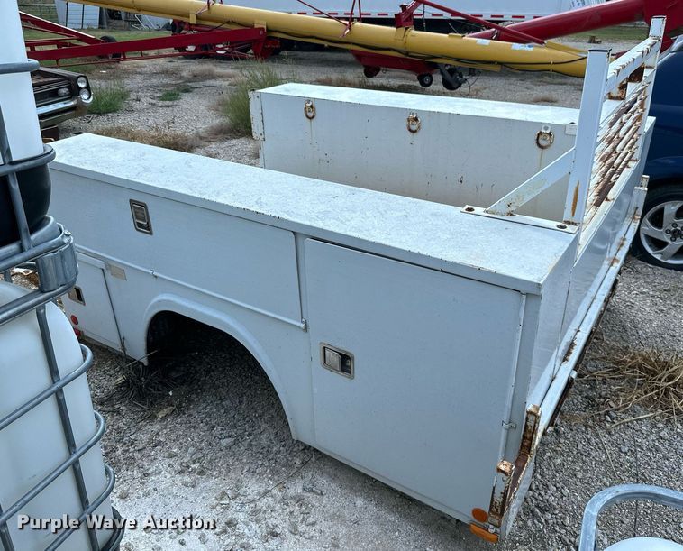 image for item KT9362 Utility bed