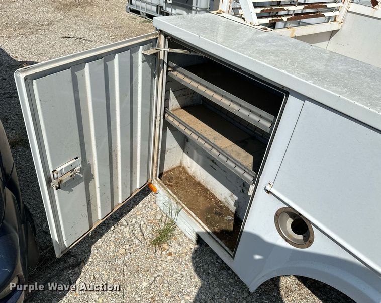 image for item KT9362 Utility bed