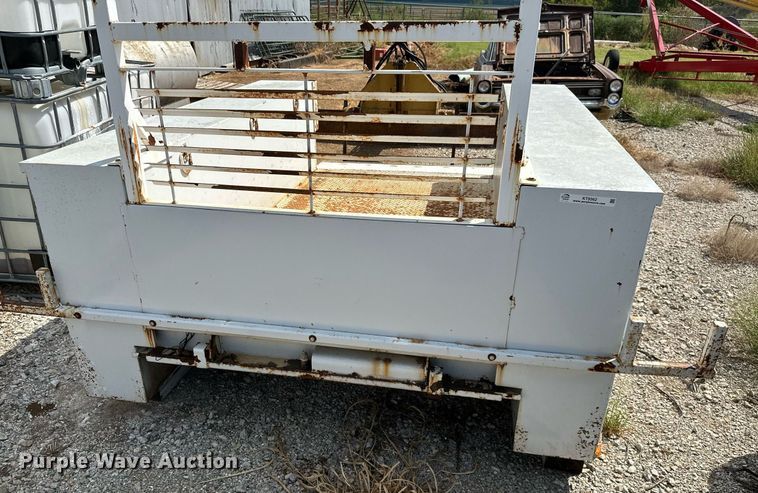 image for item KT9362 Utility bed