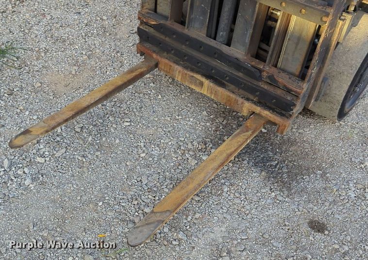 image for item KW9051 Nissan 50  forklift