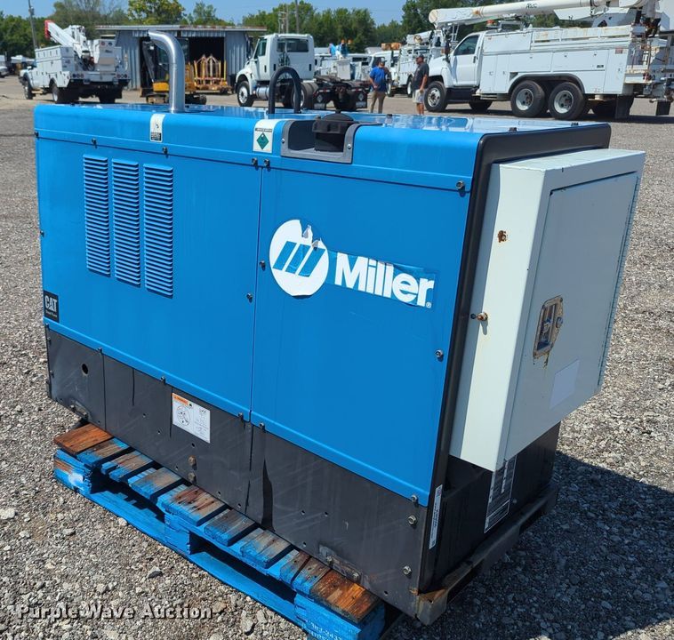 image for item KW9056 Miller Big 40  welder/generator