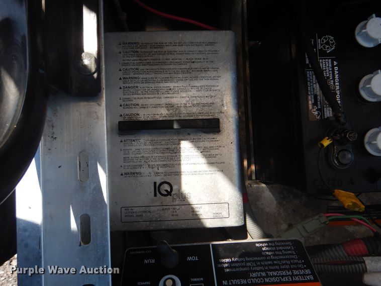 image for item KW9067 Club Car Carryall 252  golf cart