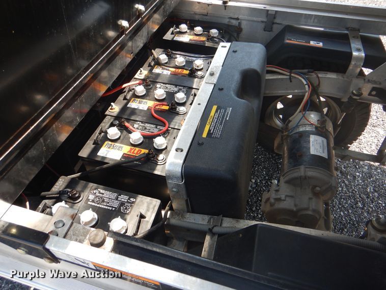 image for item KW9067 Club Car Carryall 252  golf cart