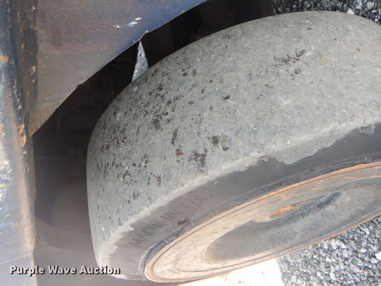 image for item KW9070 Toyota 5FGC30  forklift