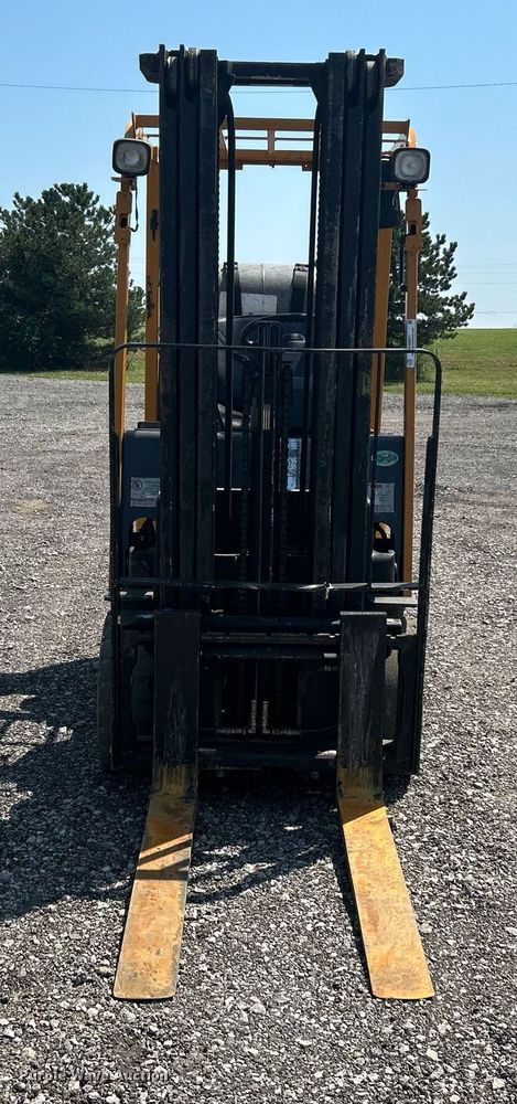 image for item KW9071 TCM FCG18-3L  forklift