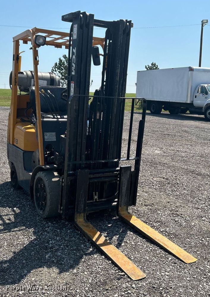 image for item KW9071 TCM FCG18-3L  forklift