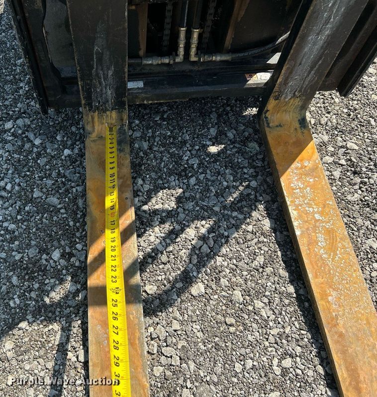 image for item KW9071 TCM FCG18-3L  forklift