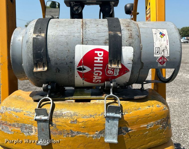 image for item KW9071 TCM FCG18-3L  forklift